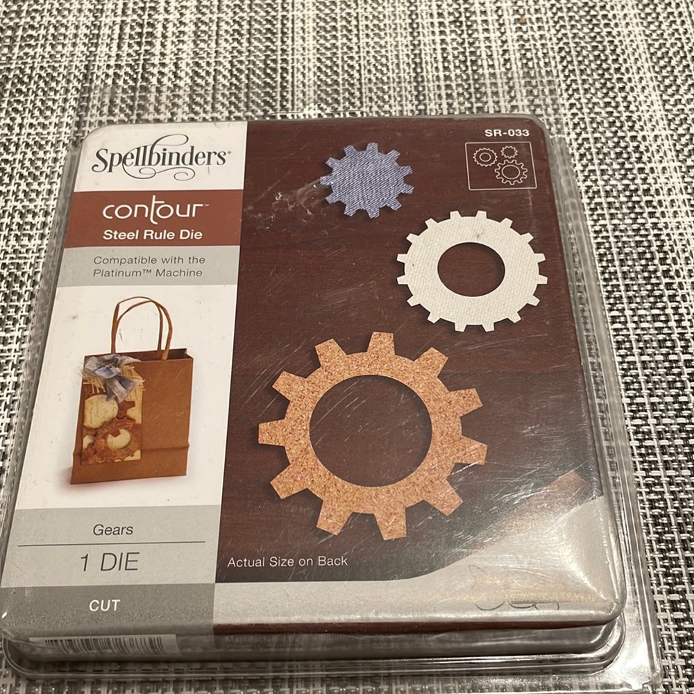 Spellbinders contour die set called gears.